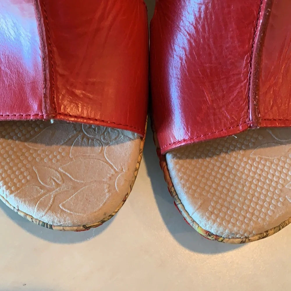 b.o.c. Wedge Sandals, size 8M - Picture 15 of 15